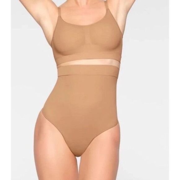 New Skims Everyday Sculpt High Wasted Thong Ochre Size 4x - Picture 4 of 8